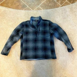 North Face fleece/sweater 1/4 zip